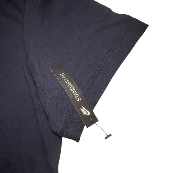 Nike Sportswear Tee Men's Size Large Standard Fit Blue Beaverton Oregon 1972 NEW - Picture 3 of 5